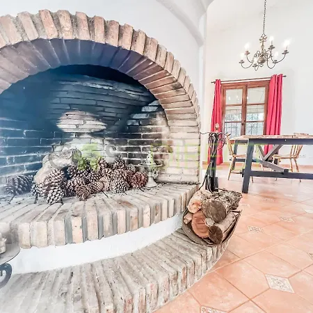 Villa Private And Exclusive 3 Bedroom In Marbella
