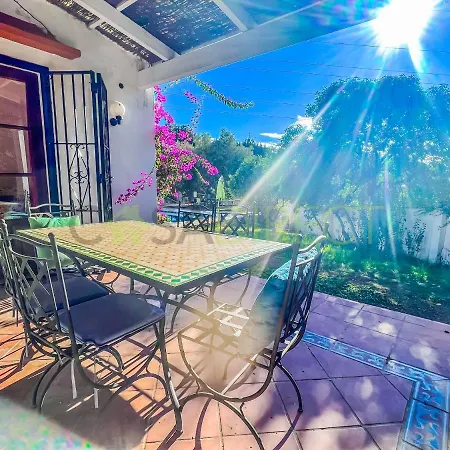 Villa Private And Exclusive 3 Bedroom In *